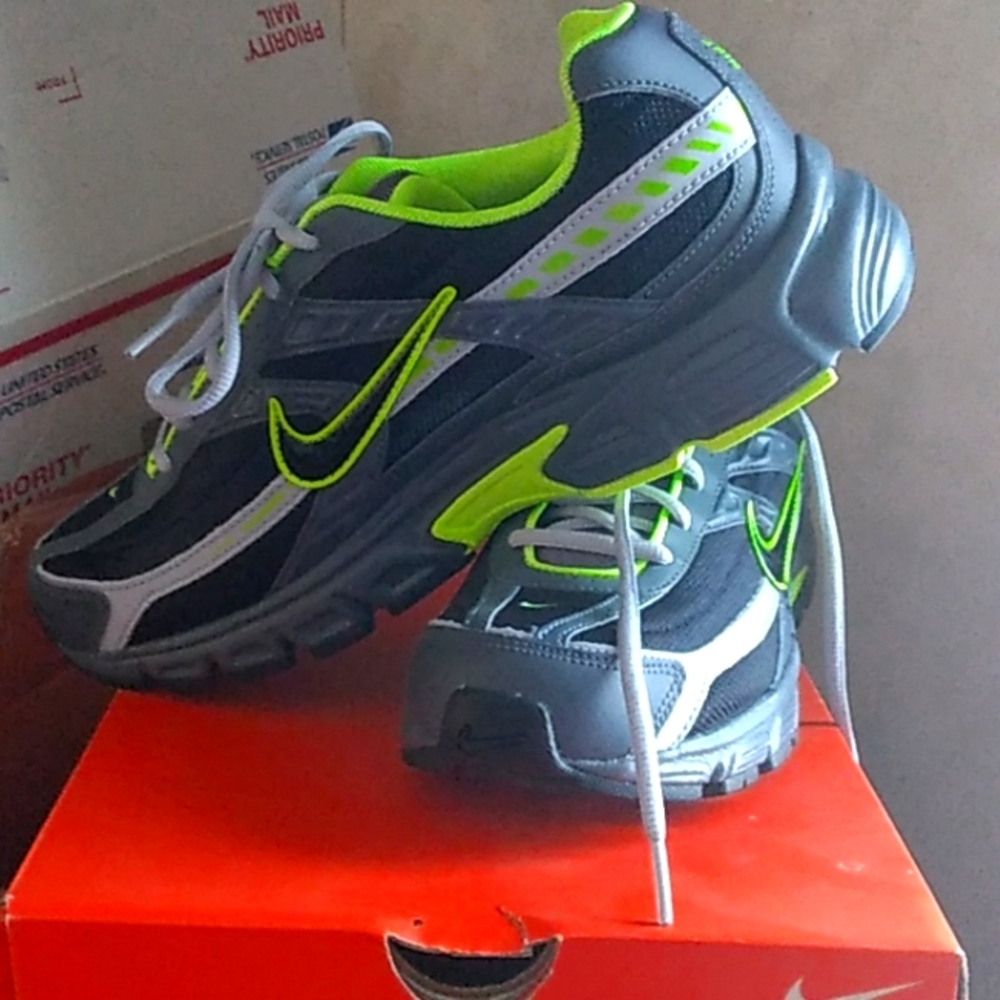 Nike shoes
